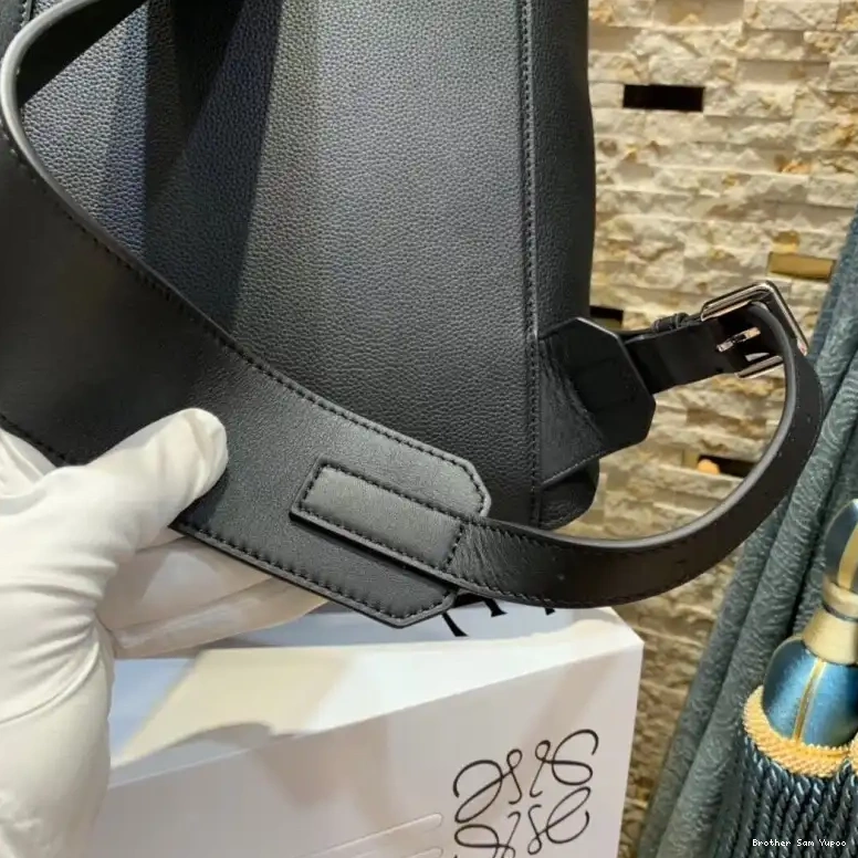 Brother Sam Yupoo s Loewe 19YAN0007 Bag 0725